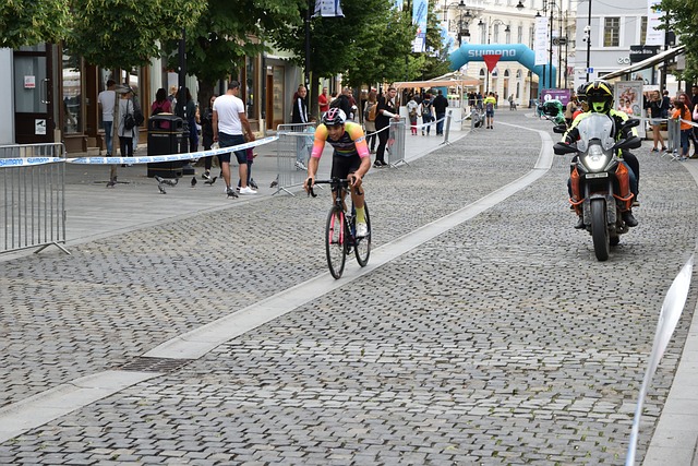 而近期日本 而近期日本